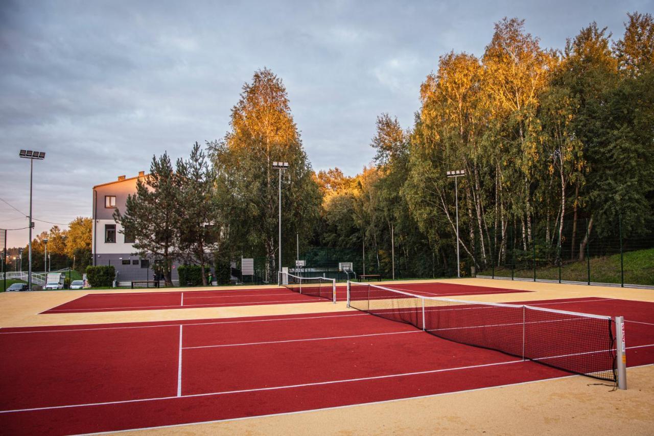 カルヴァリア・ゼブジトフスカ Pawilon Sportowo Turystyczny Kalwariankaホステル エクステリア 写真